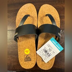 Reef Cushion Sol Hi Black w/ cork footbed and white sole Size 10 NWT